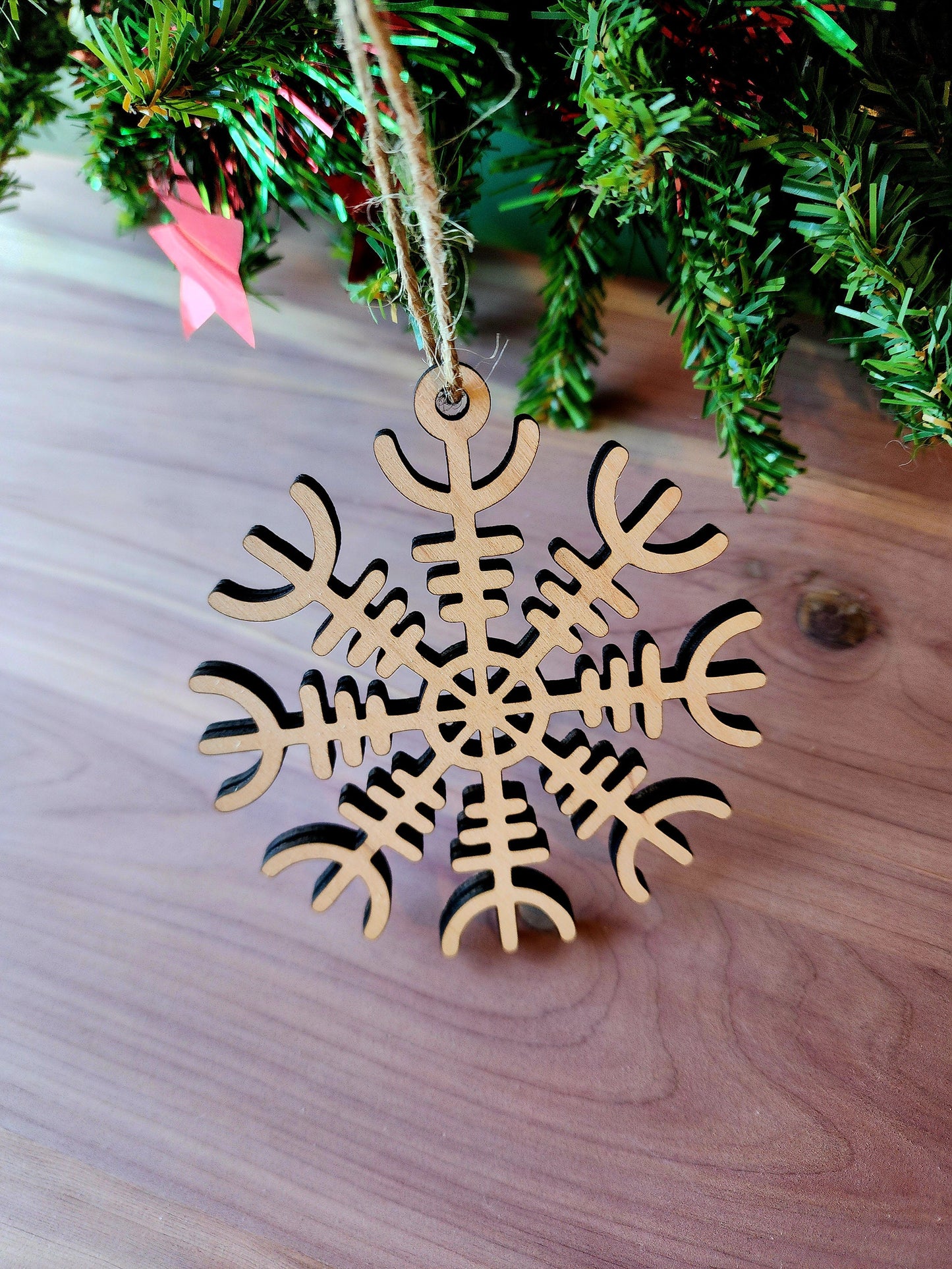 Aegishjalmur Helm Of Awe Ornament | Witch Pagan Tarot | Maple Wood | Non-Religious | Christmas Tree | Solstice Ritual | Yule Season | Viking