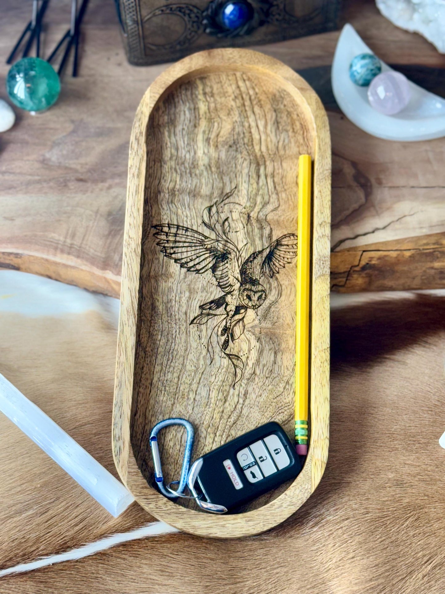 Flying Owl Hedwig Engraved Mango Wood Valet Tray