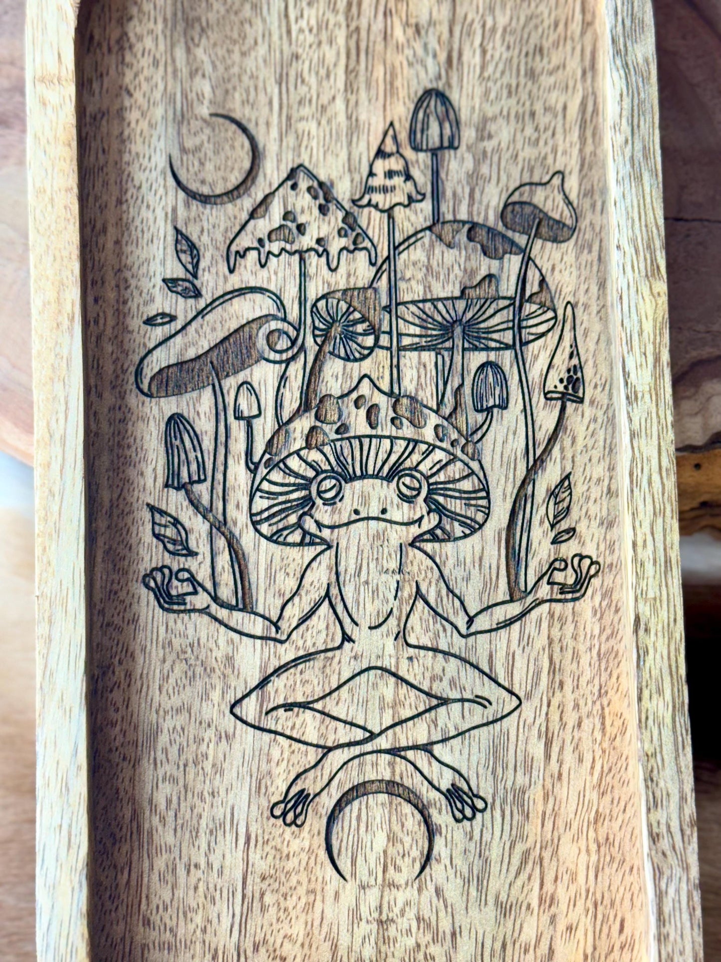 Hippie Frog Mushroom Engraved Mango Wood Key Ring Wallet Coin Pagan Occult Witchy Spiritual Gift Idea Valet Tray Altar Decor Crystal Bowl
